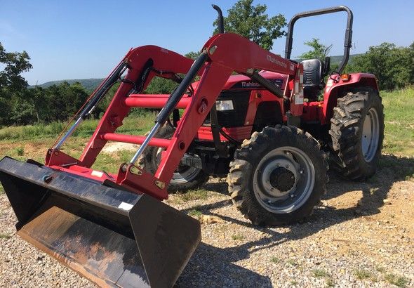  Mahindra X4 Frontend Loader Special Edition