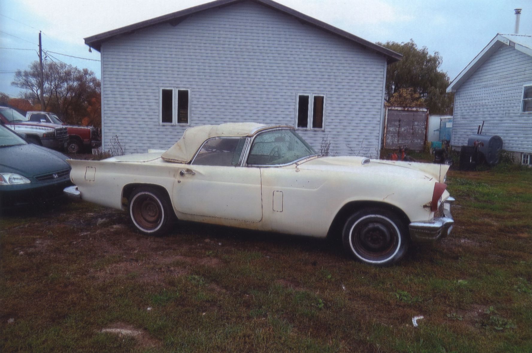  Ford Thunderbird