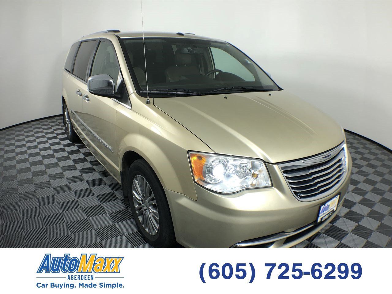  Chrysler Town & Country Limited