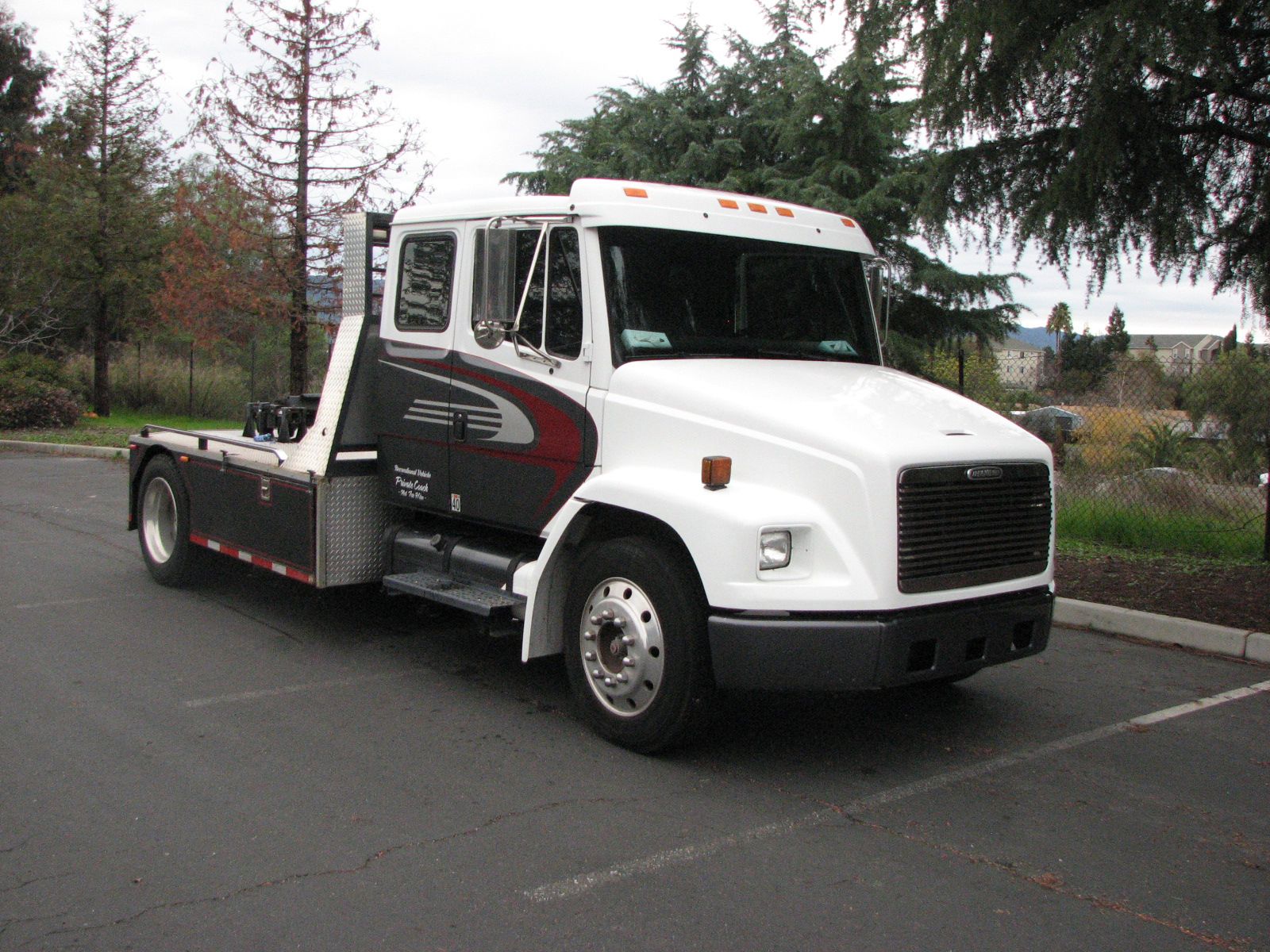  Freightliner FL-60 Tractor