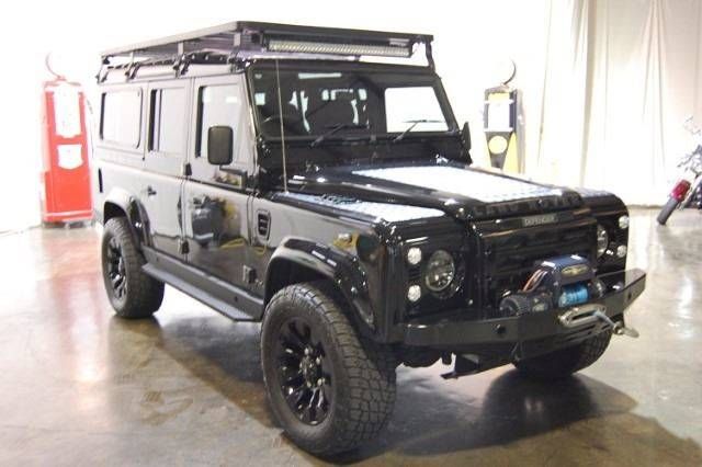  Land Rover Defender One TEN