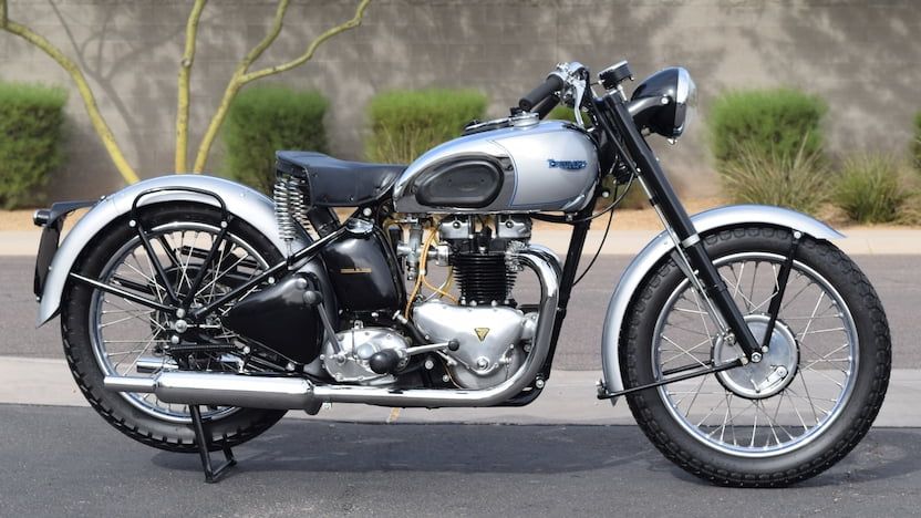  Triumph T100