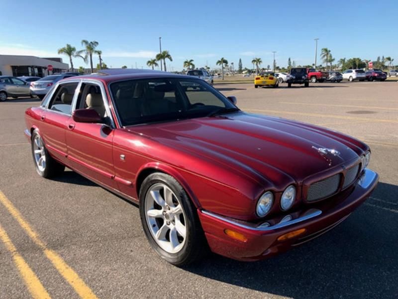  Jaguar XJ 4DR Sedan VDP Supercharged