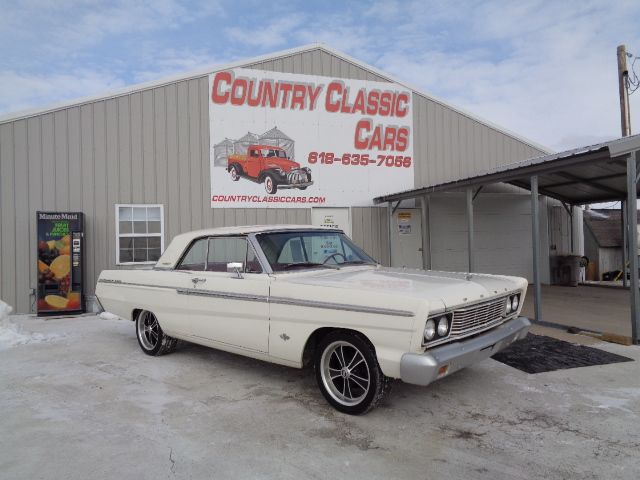  Ford Fairlane DR HT
