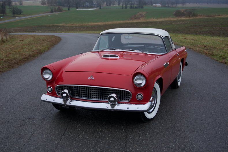  Ford Thunderbird