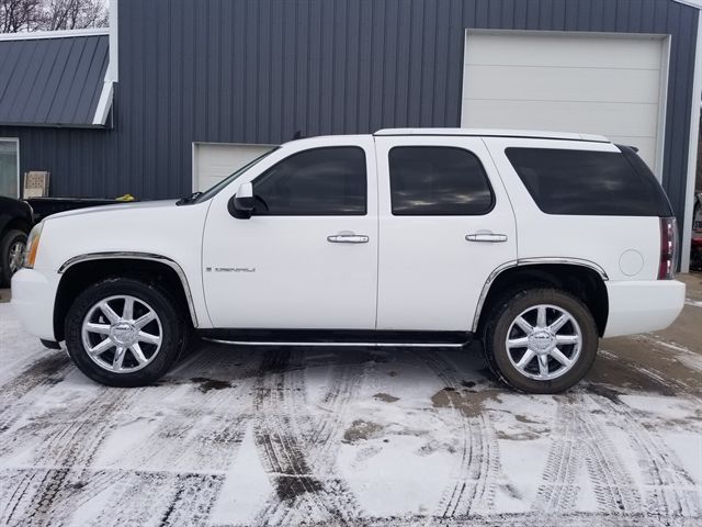  GMC Yukon Denali