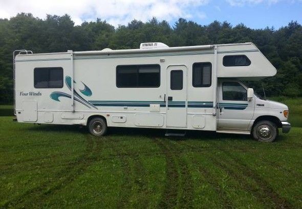  Four Winds M 315 E40 Motorhome