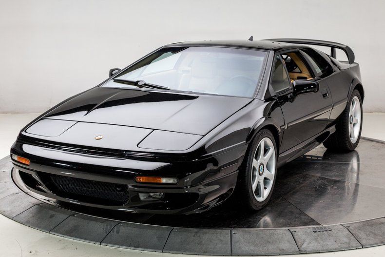  Lotus Esprit