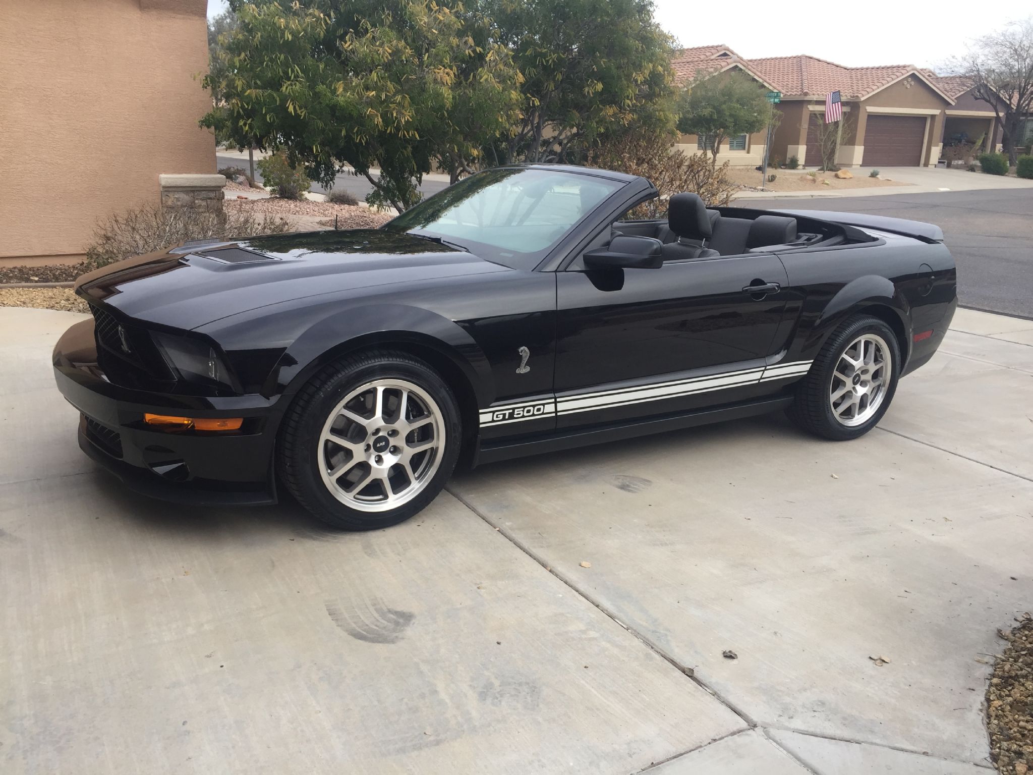  Ford Mustang Shelby GT500 Convertible