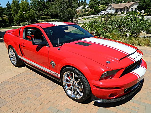  Ford Mustang Shelby GT500 Super Snake "427" Edition