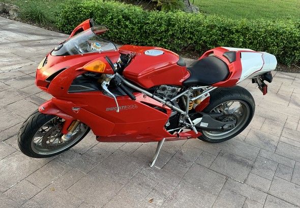  Ducati 999S Monoposto
