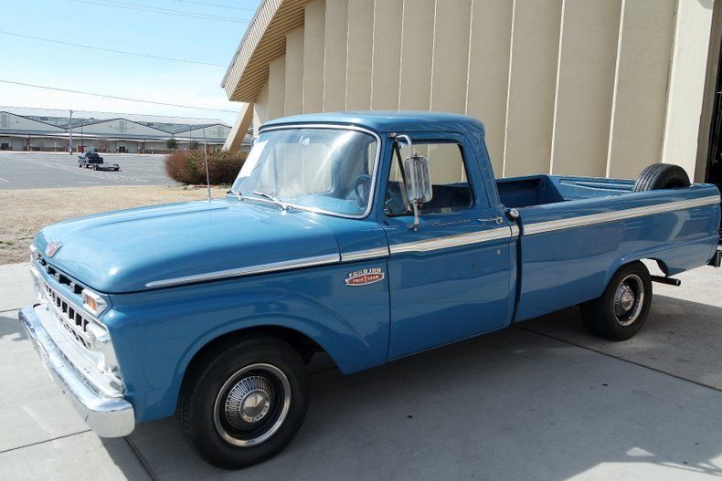  Ford F-100