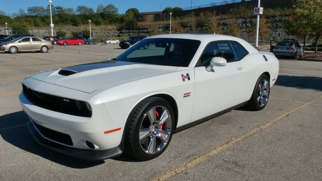  Dodge Challenger Coupe