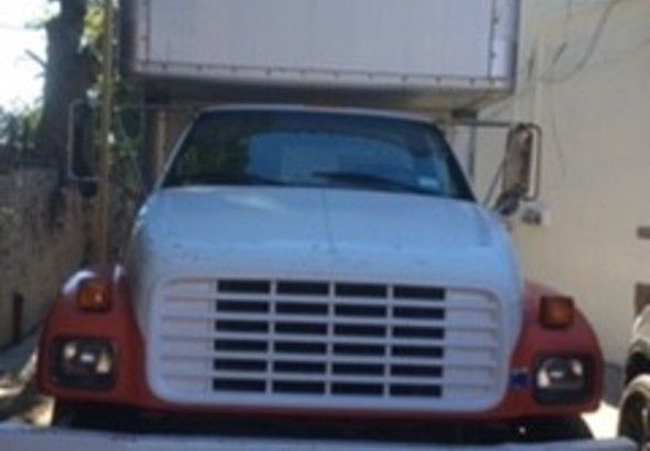  GMC Savana G BOX Truck