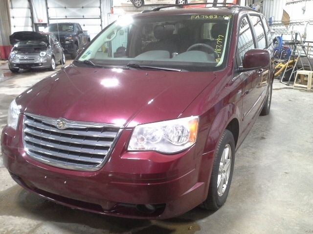  Chrysler Town & Country Touring