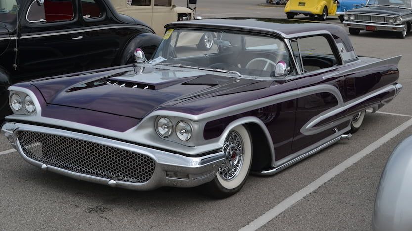  Ford Thunderbird