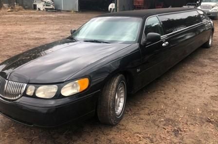  Lincoln Continental Stretched Limo