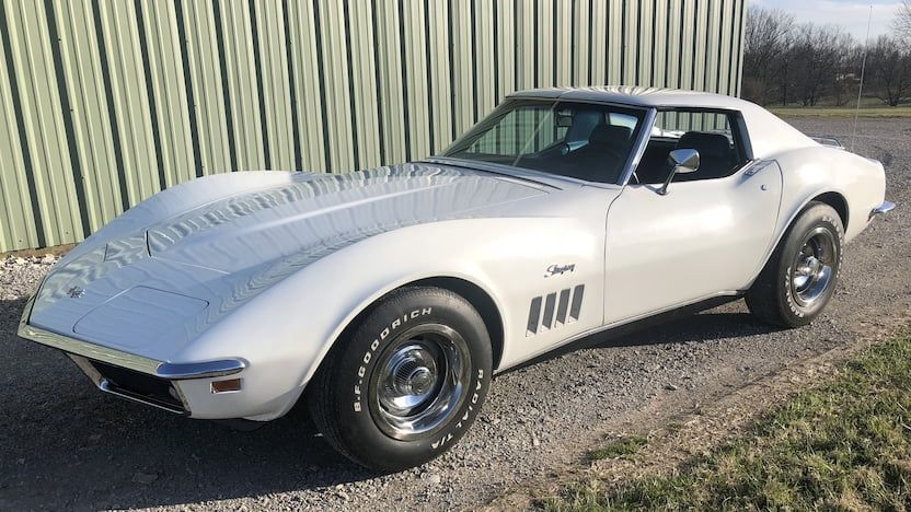  Chevrolet Corvette Coupe