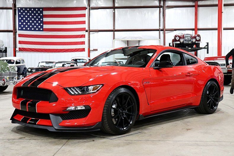  Ford Mustang GT Ford Shelby Mustang GT350