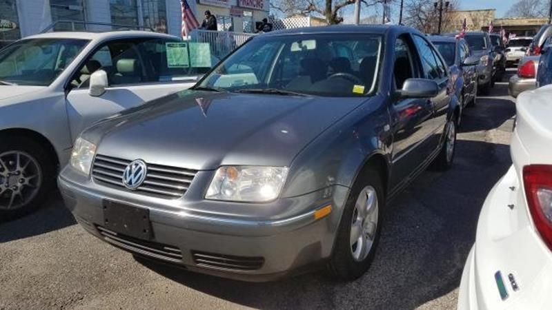  Volkswagen Jetta GLS 4DR Sedan