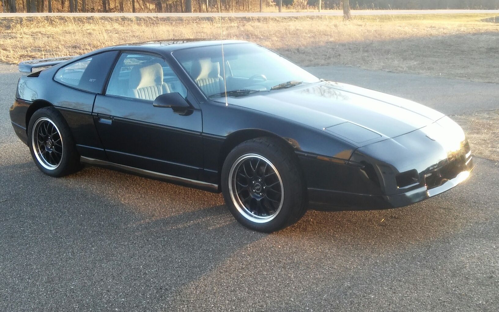  Pontiac Fiero GT