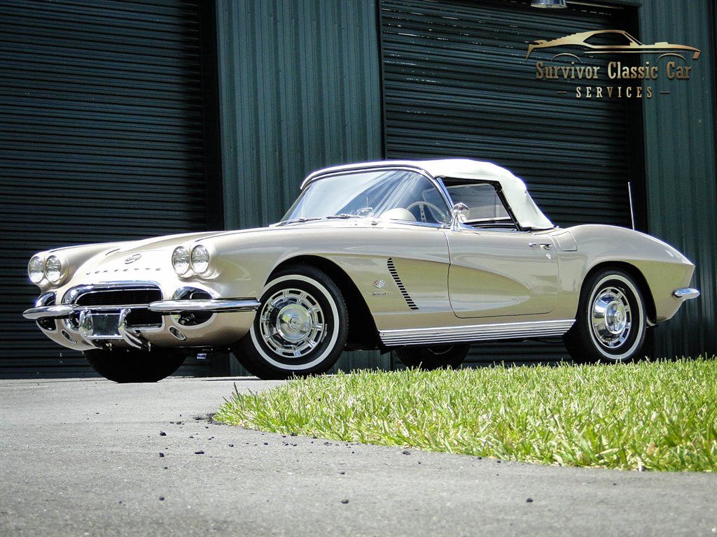  Chevrolet Corvette Fuelie