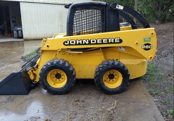  John Deere 260 Skid Steer