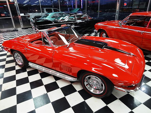  Chevrolet Corvette Roadster