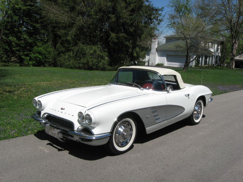  Chevrolet Corvette Convertible