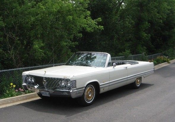  Chrysler Imperial Crown