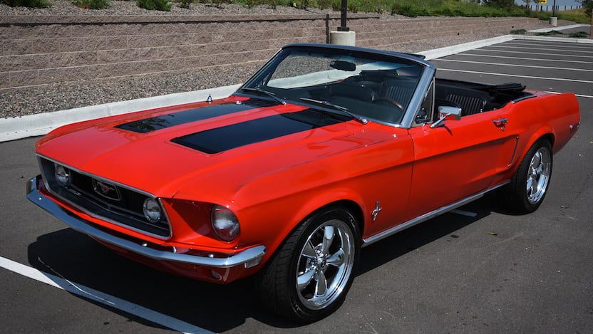  Ford Mustang GT Convertible