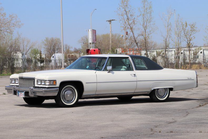  Cadillac Coupe Deville