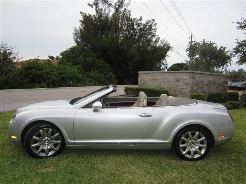  Bentley Continental GT Convertible