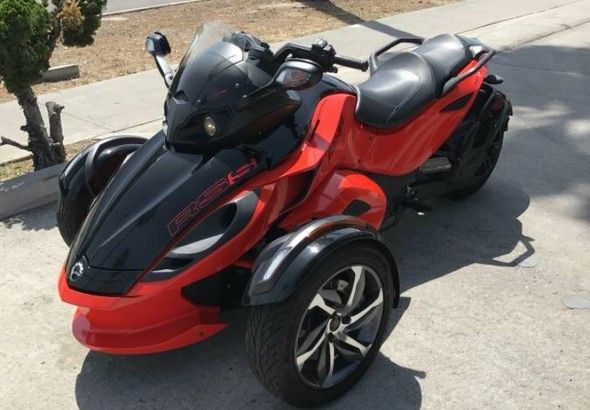  CAN-AM Spyder RS-SE5