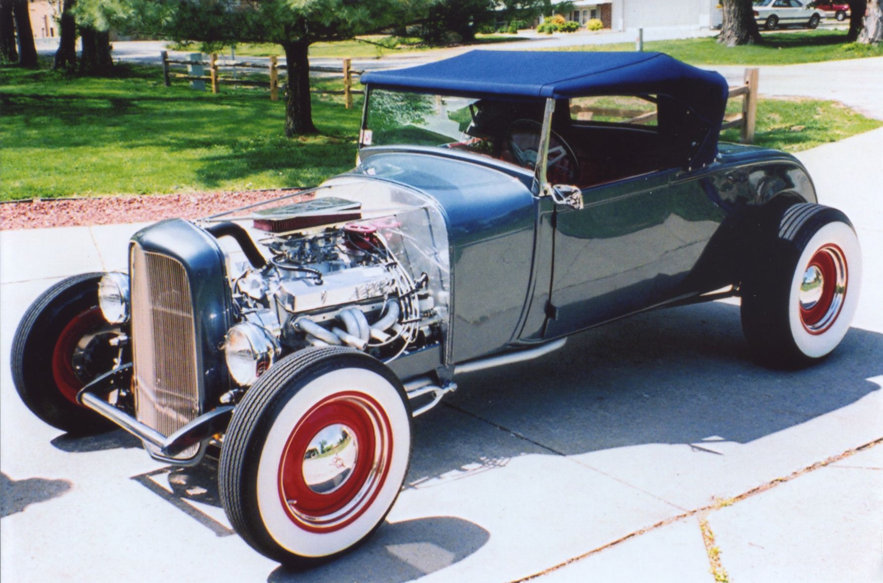  Ford Roadster