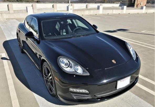  Porsche Panamera