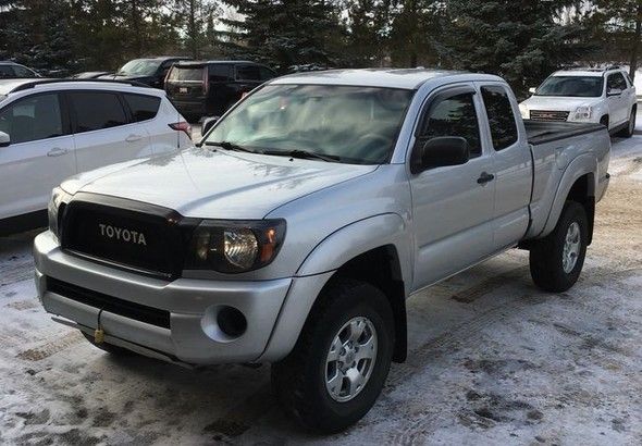  Toyota Tacoma