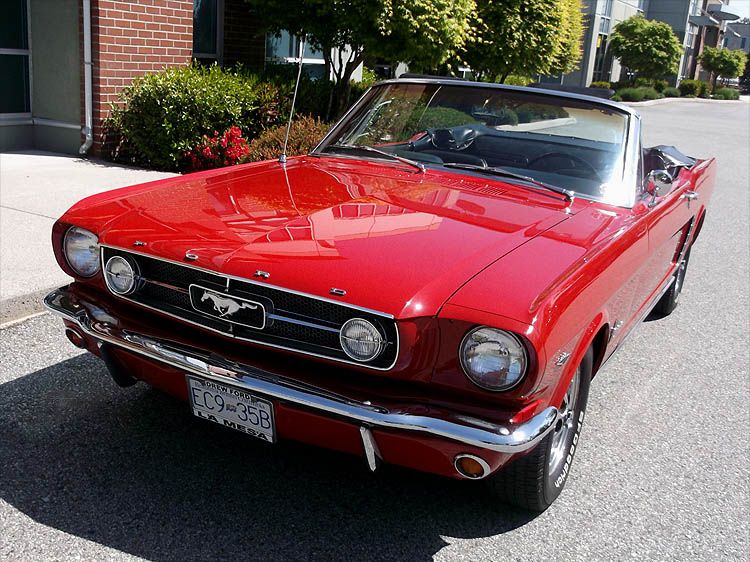  Ford Mustang Convertible