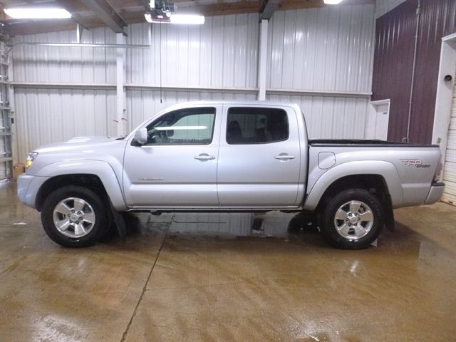  Toyota Tacoma TRD Sport Double Cab 4WD