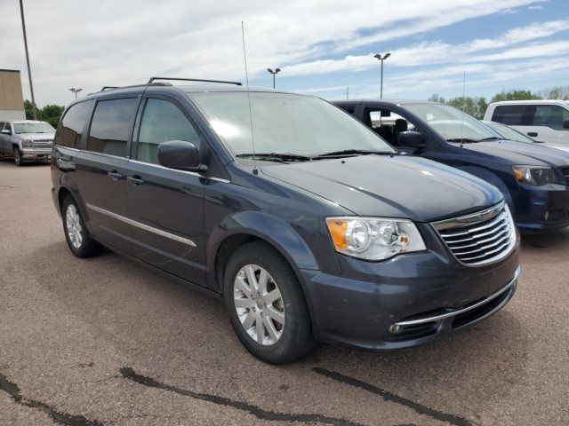  Chrysler Town & Country Touring