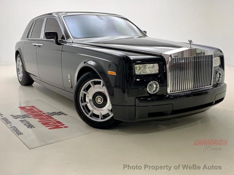  Rolls-Royce Phantom Base 4DR Sedan