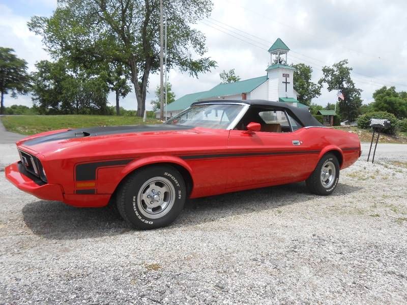  Ford Mustang Convertible