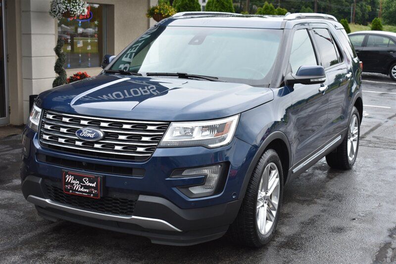  Ford Explorer Limited SUV