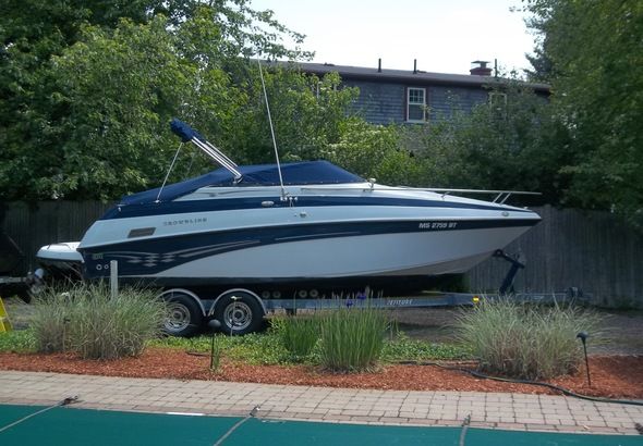  Crownline 230CCR