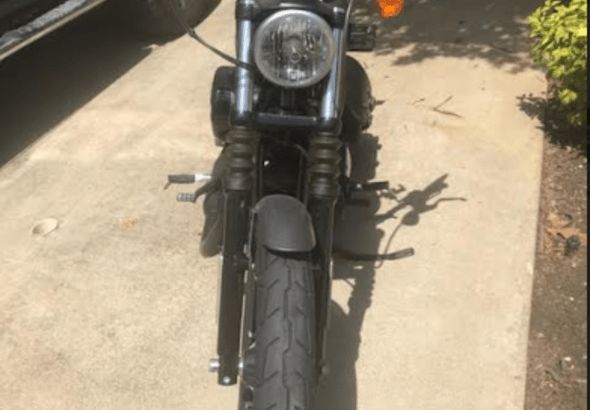  Harley Davidson XL883 Sportster Iron