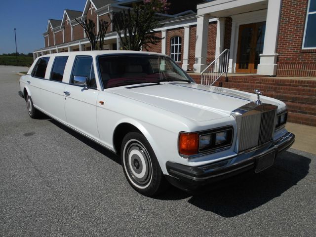  Rolls-Royce Silver Spur Base