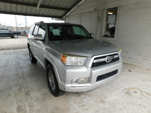  Toyota 4runner SR5 SUV