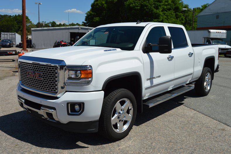  GMC Denali  HD