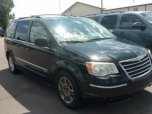  Chrysler Town & Country Touring