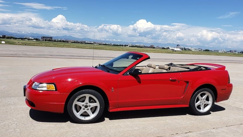  Ford Mustang SVT Cobra Convertible